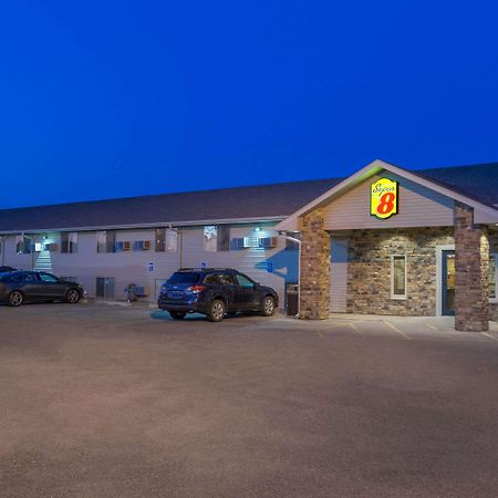 Super 8 By Wyndham Kearney Motel Exterior photo